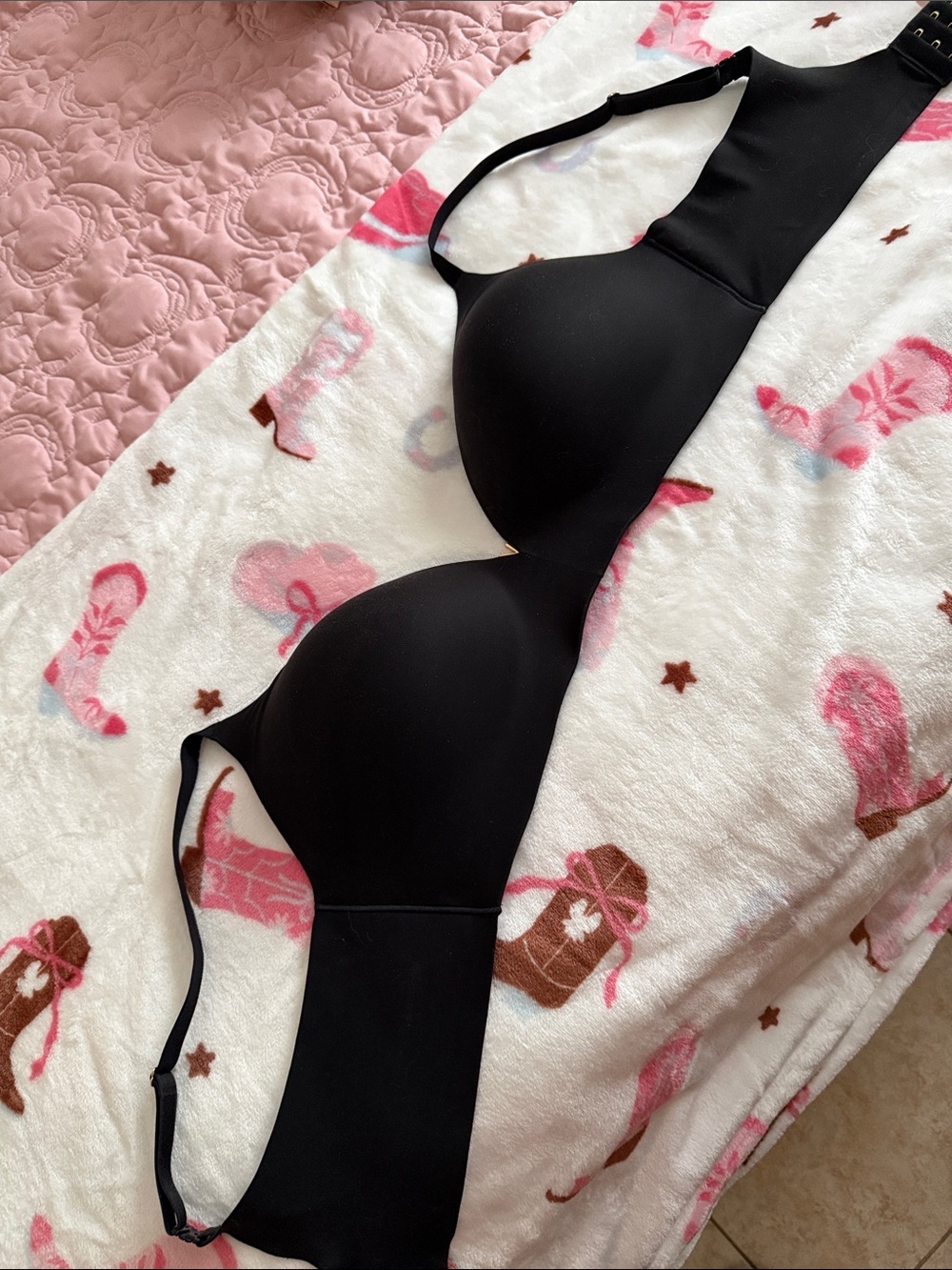 Victoria's Secret Black Smooth T-Shirt Bra